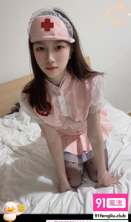 板田高颜值嫩妹